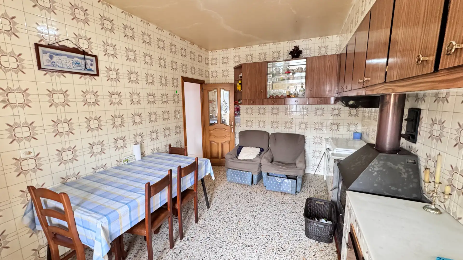 Cocina de Casa o chalet de alquiler en Carballo con Parquet, Trastero y Amueblado