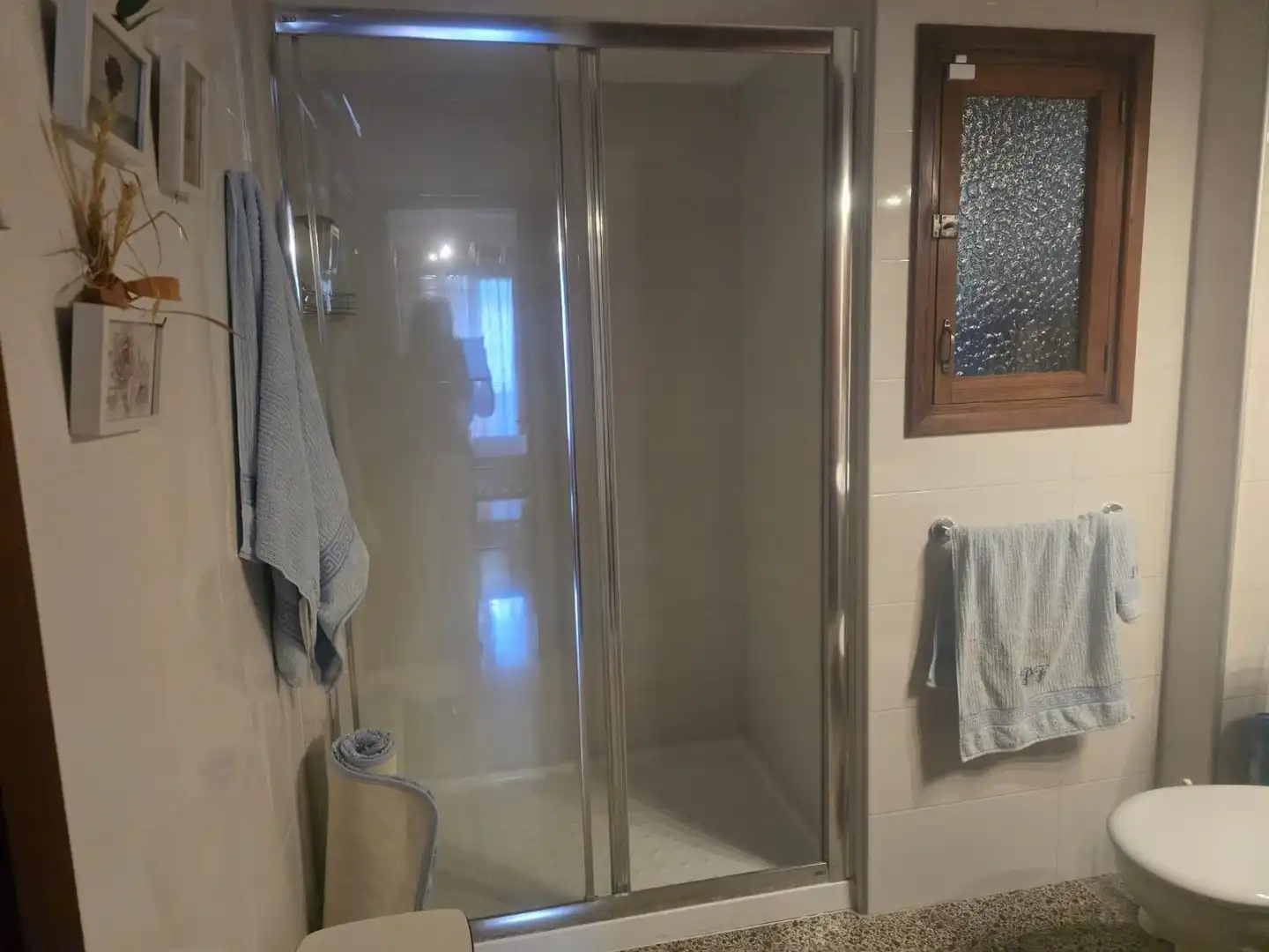 Baño de Piso en venta en  Palma de Mallorca con Aire acondicionado, Calefacción y Terraza