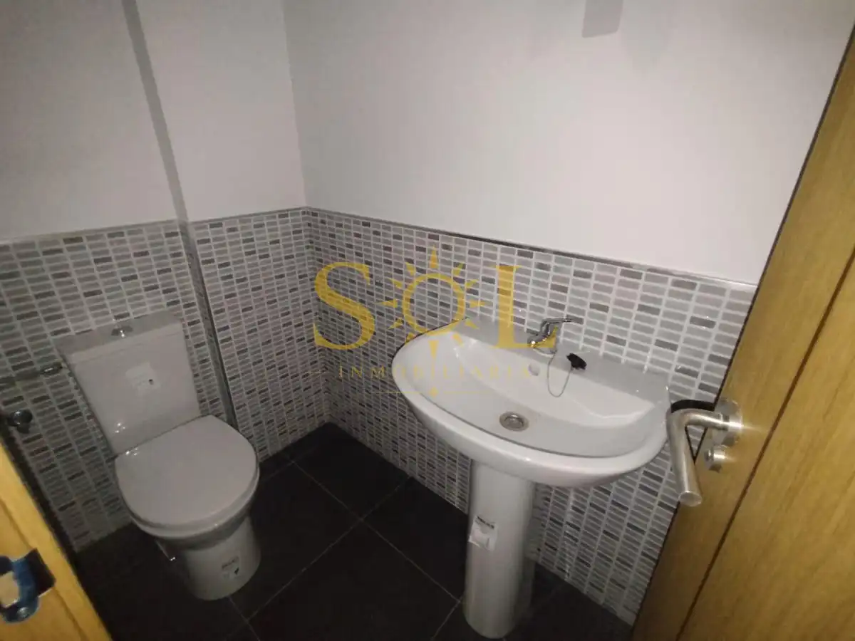 Dúplex amb ascensor en venda a Calle Emiliano Alonso Sánchez Lomba, imagen 18