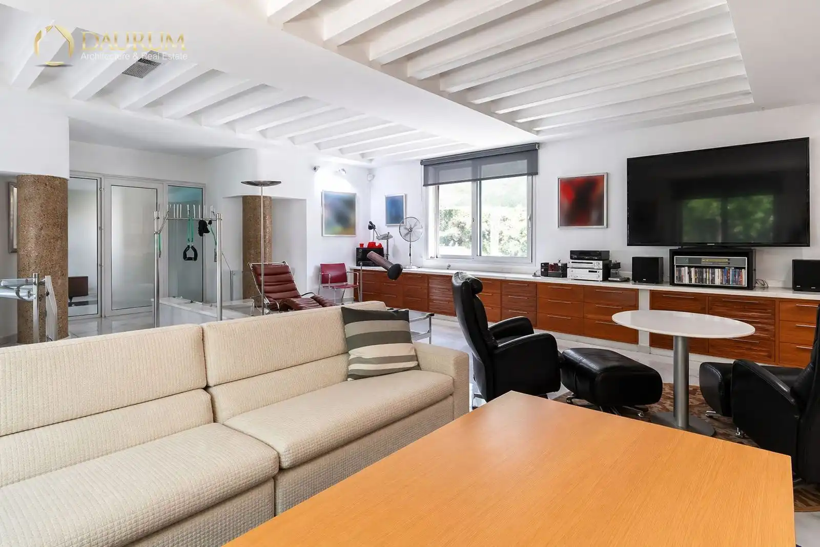 Sala d'estar de Casa o xalet en venda en Sevilla amb Aire condicionat, Calefacció i Terrassa