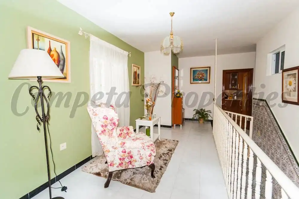 Maison avec terrasse à vendre à Cómpeta, imagen 3