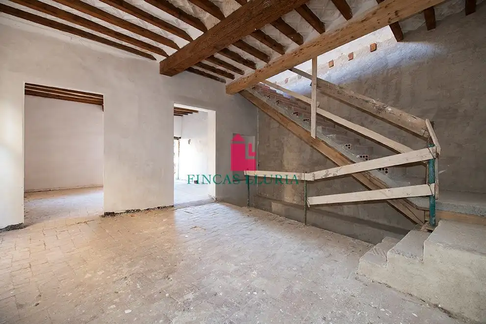 Houses for sale in Crespià