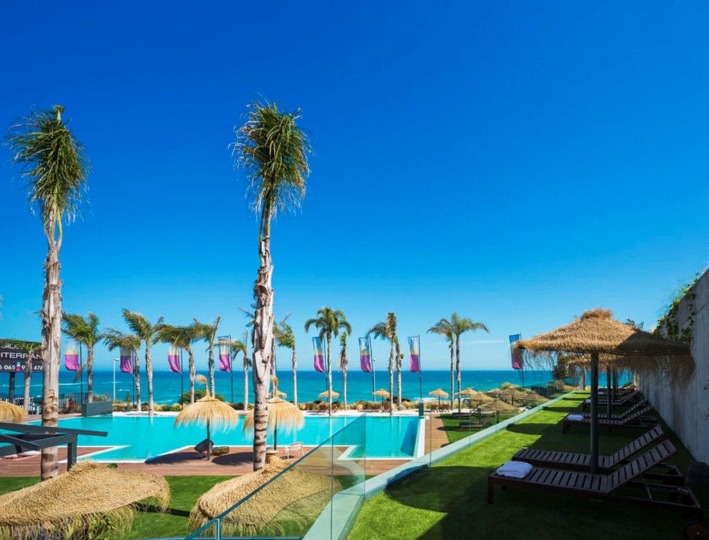 Piscina de Dúplex en venda en Mijas amb Aire condicionat, Terrassa i Alarma