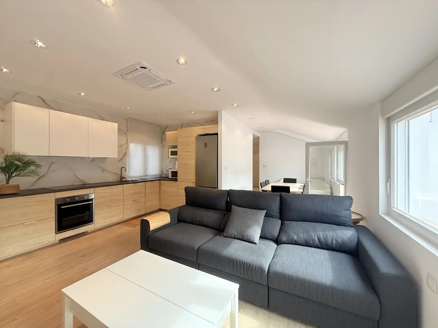 Sala de estar de Piso en venta en Potes, Cantabria