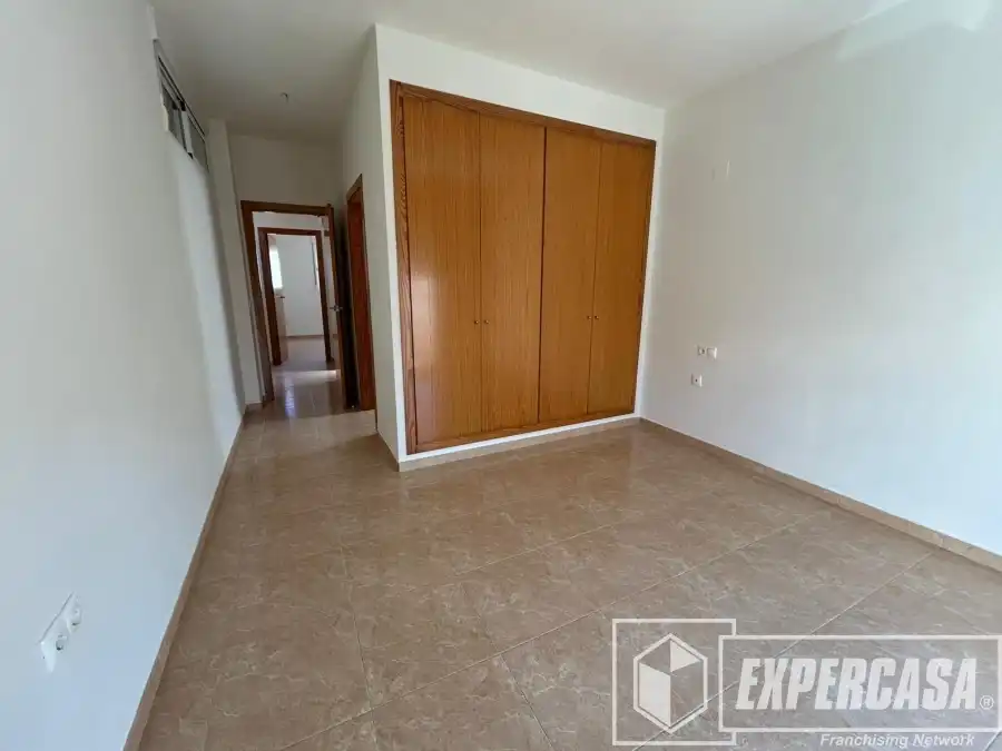 Casa adosada en venta en Marines con Terraza