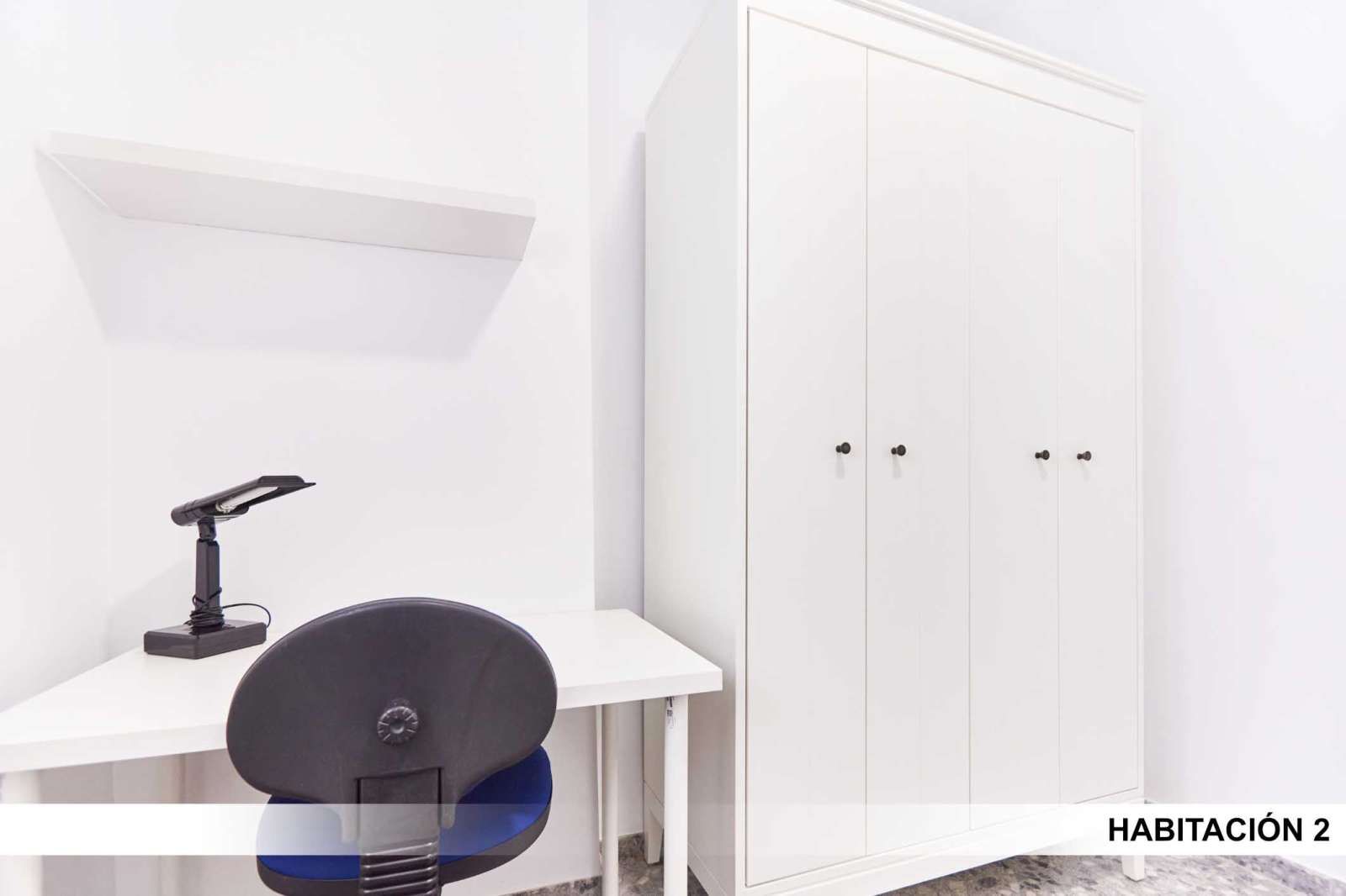 Flat to share in El Plantinar – Avda. La Paz - El Juncal