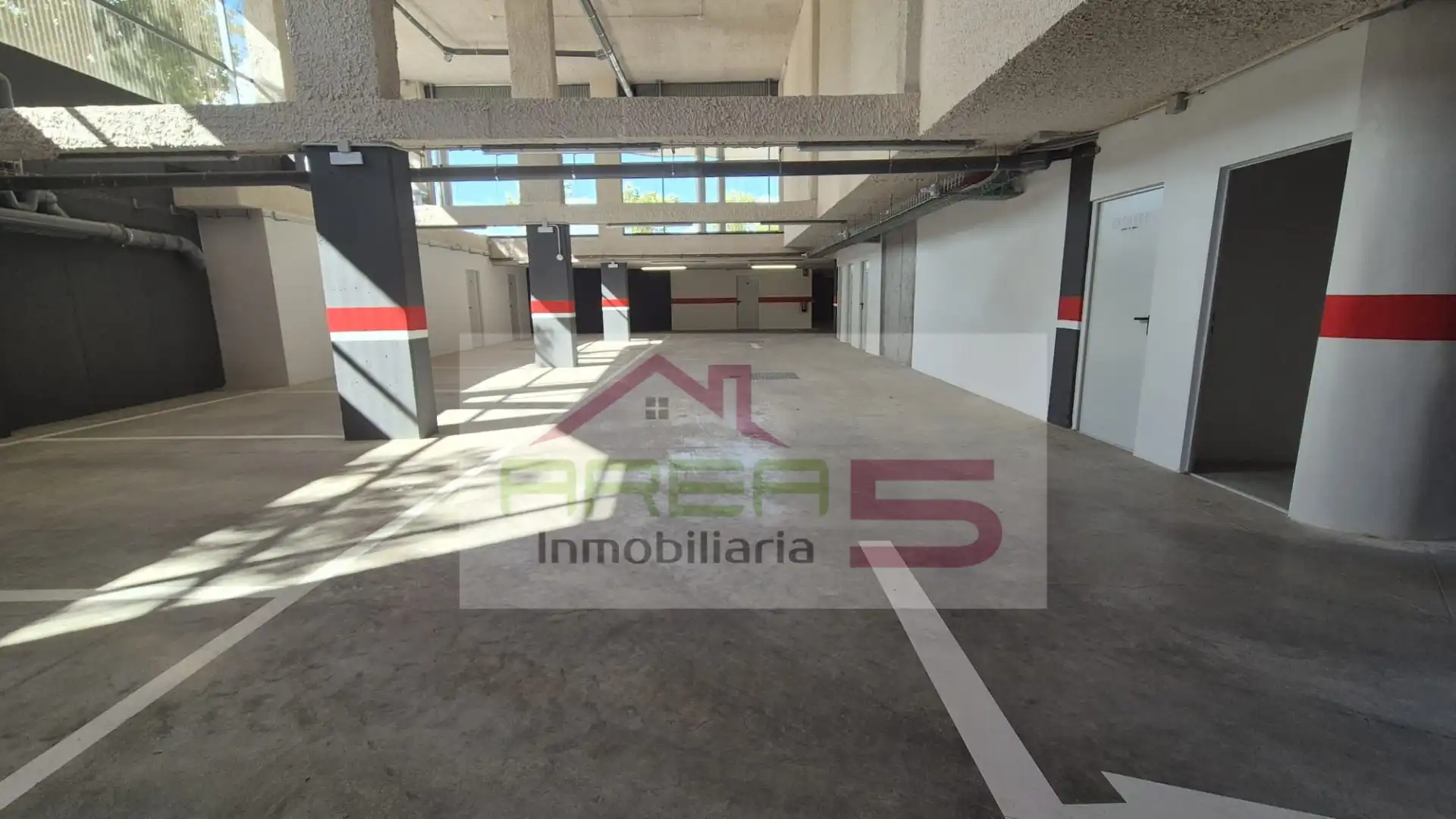 Aparcament de Àtic en venda en Mérida amb Aire condicionat, Calefacció i Terrassa
