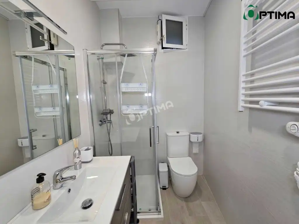 Baño de Piso de alquiler en Santiago de Compostela 