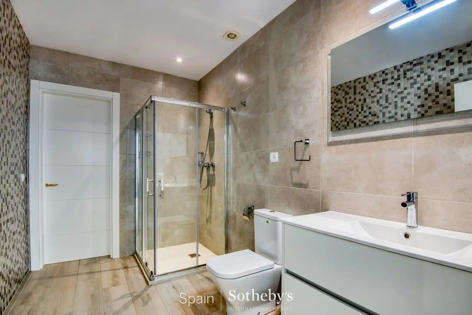 Casa con piscina in vendita a Carrer del Puigmal, imagen 20
