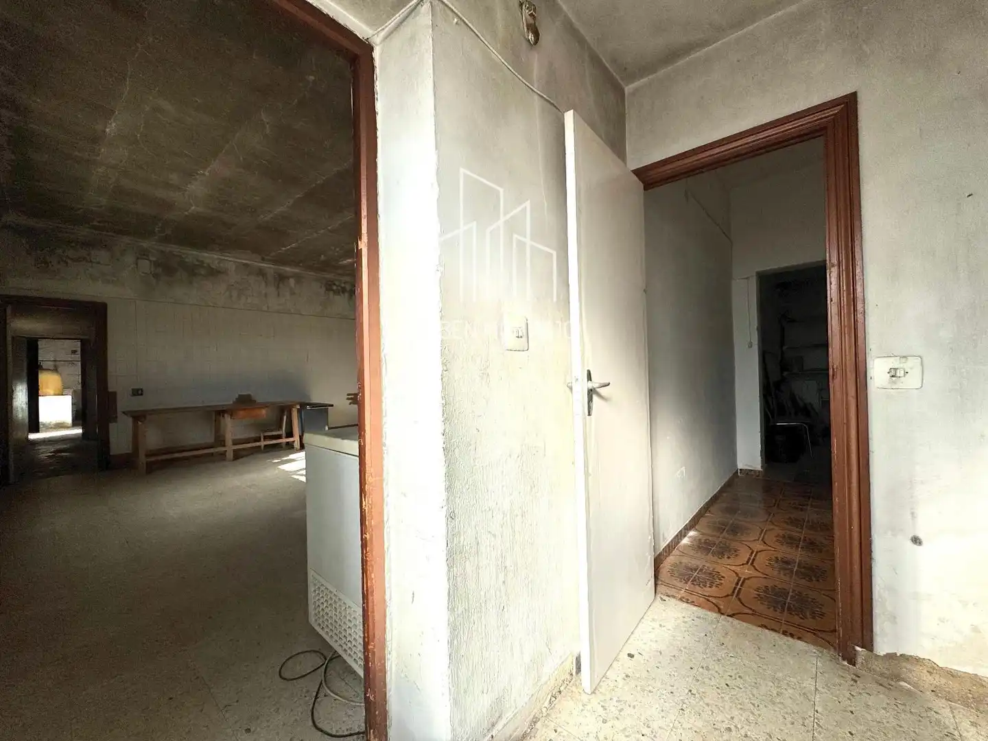 Local en venta en Gomecello con Terraza