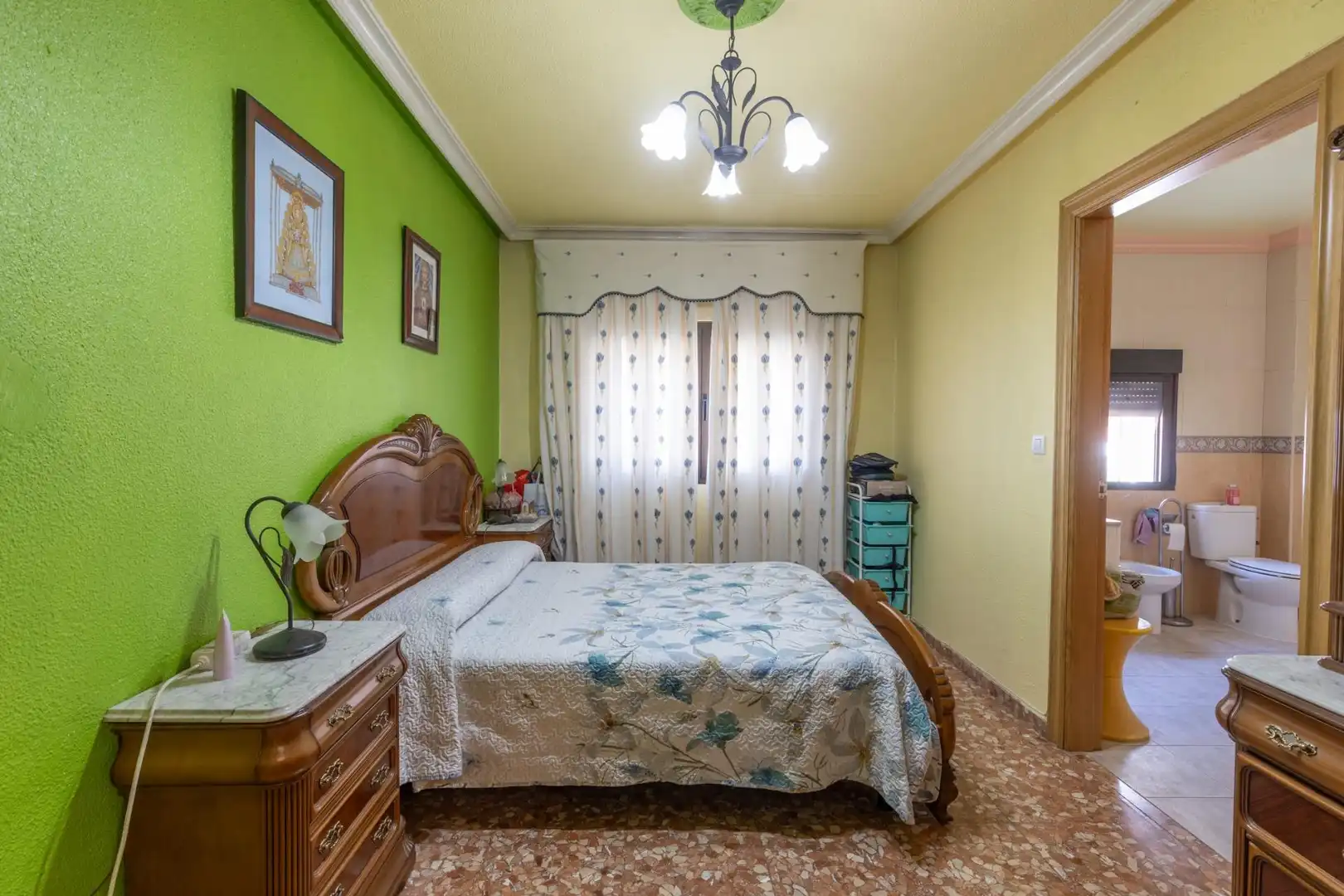 Adosado en venta en Calle Viejo de Charilla 43, imagen 2