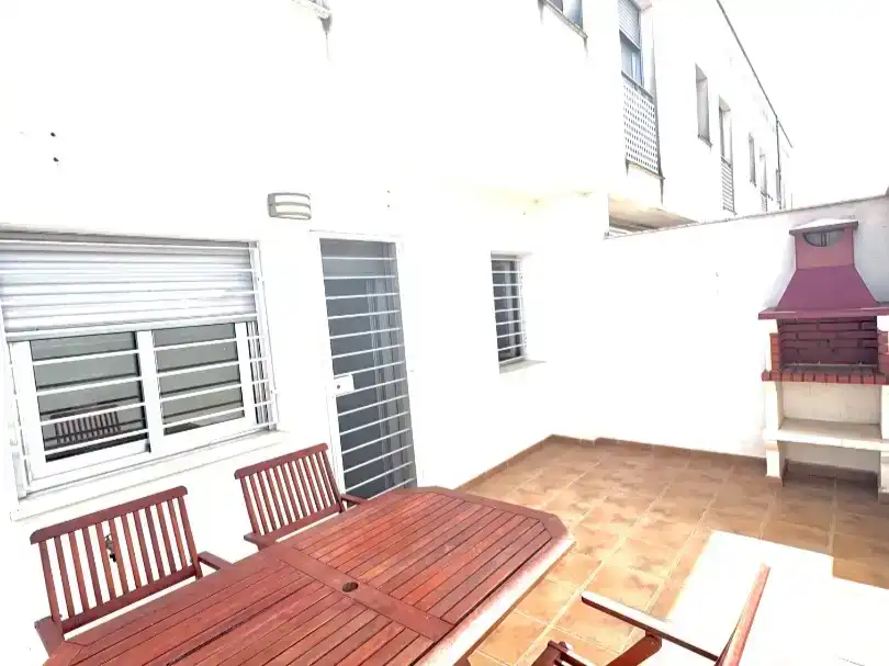 Terrassa de Casa adosada en venda en Enguera amb Aire condicionat