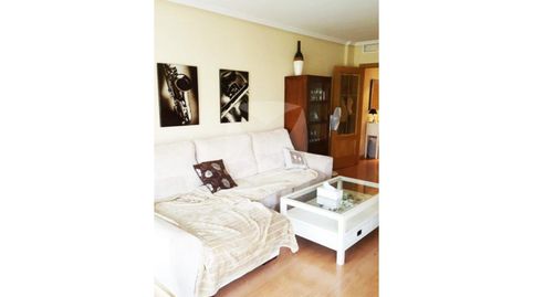 Foto 5 von Wohnung zur Miete in Calle Jacinto Benavente, Mejostilla, Cáceres Capital