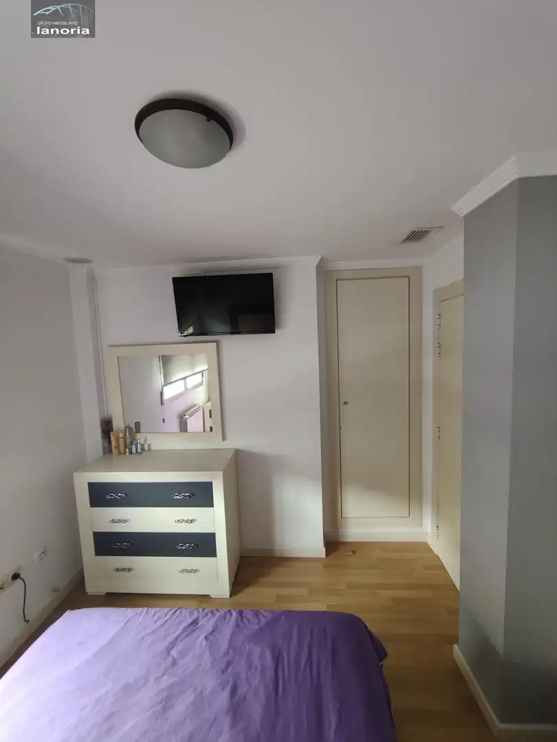 Habitación de Casa adosada en venta en Albacete con Aire acondicionado, Calefacción y Terraza