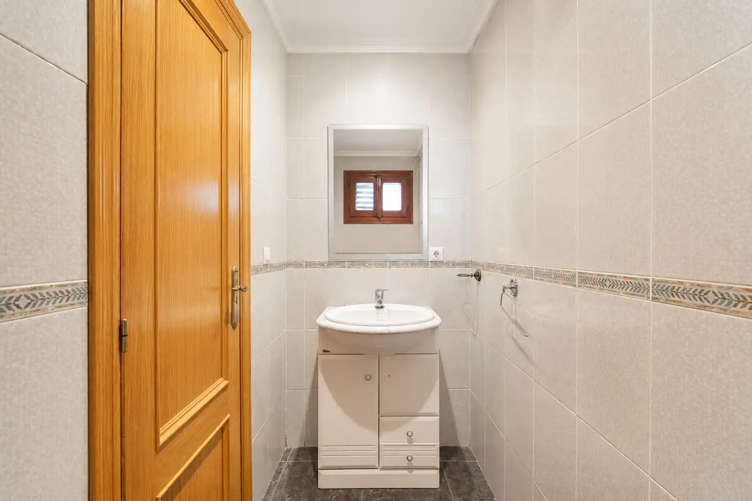 Baño de Casa o chalet en venta en Chiva con Jardín privado, Terraza y Piscina