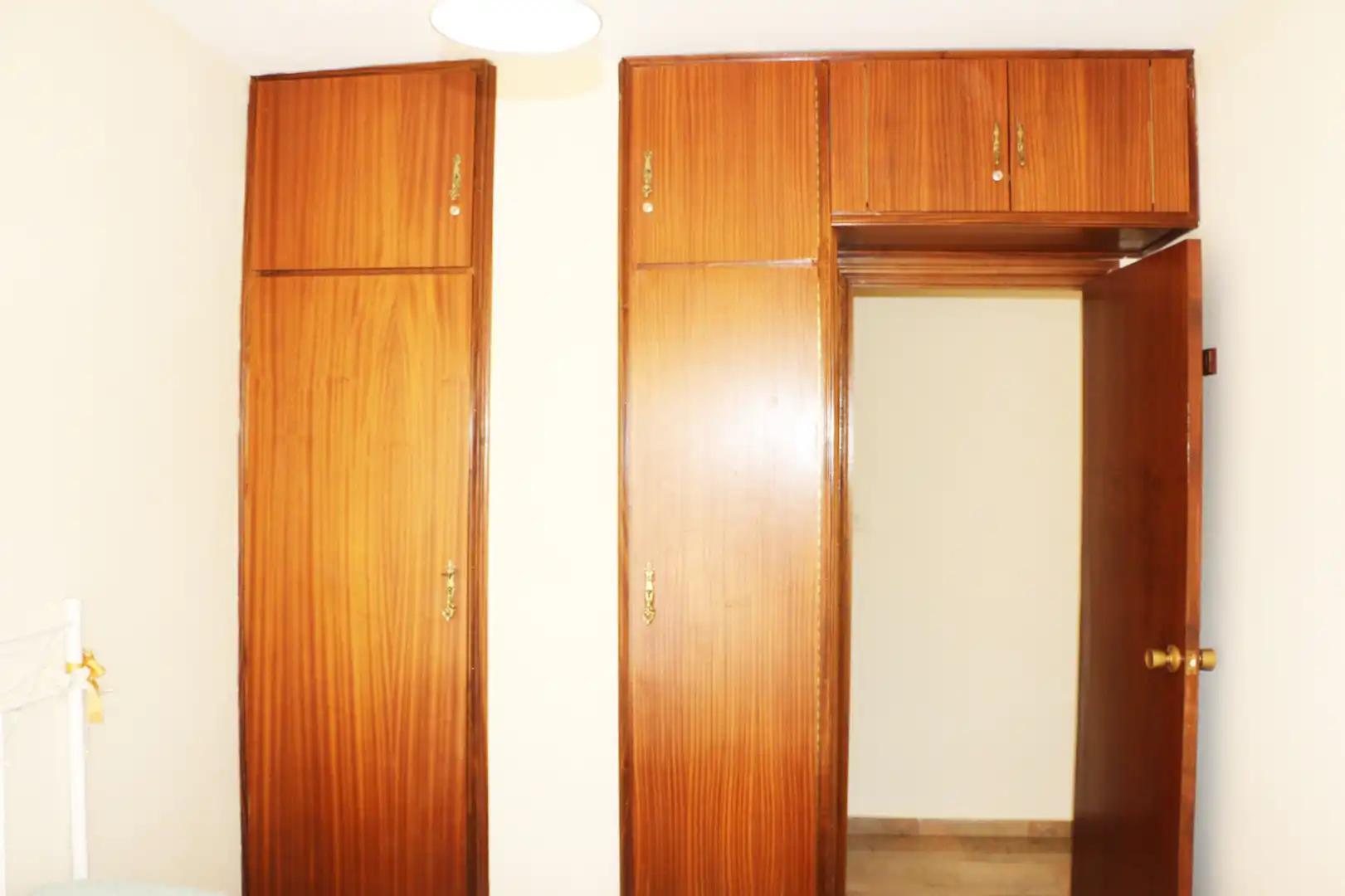 Bedroom of Flat for rent in Granada  with Air Conditioner, Heating and Furnished
