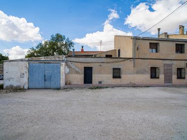 Maison mitoyenne à vendre à El Pinós / Pinoso