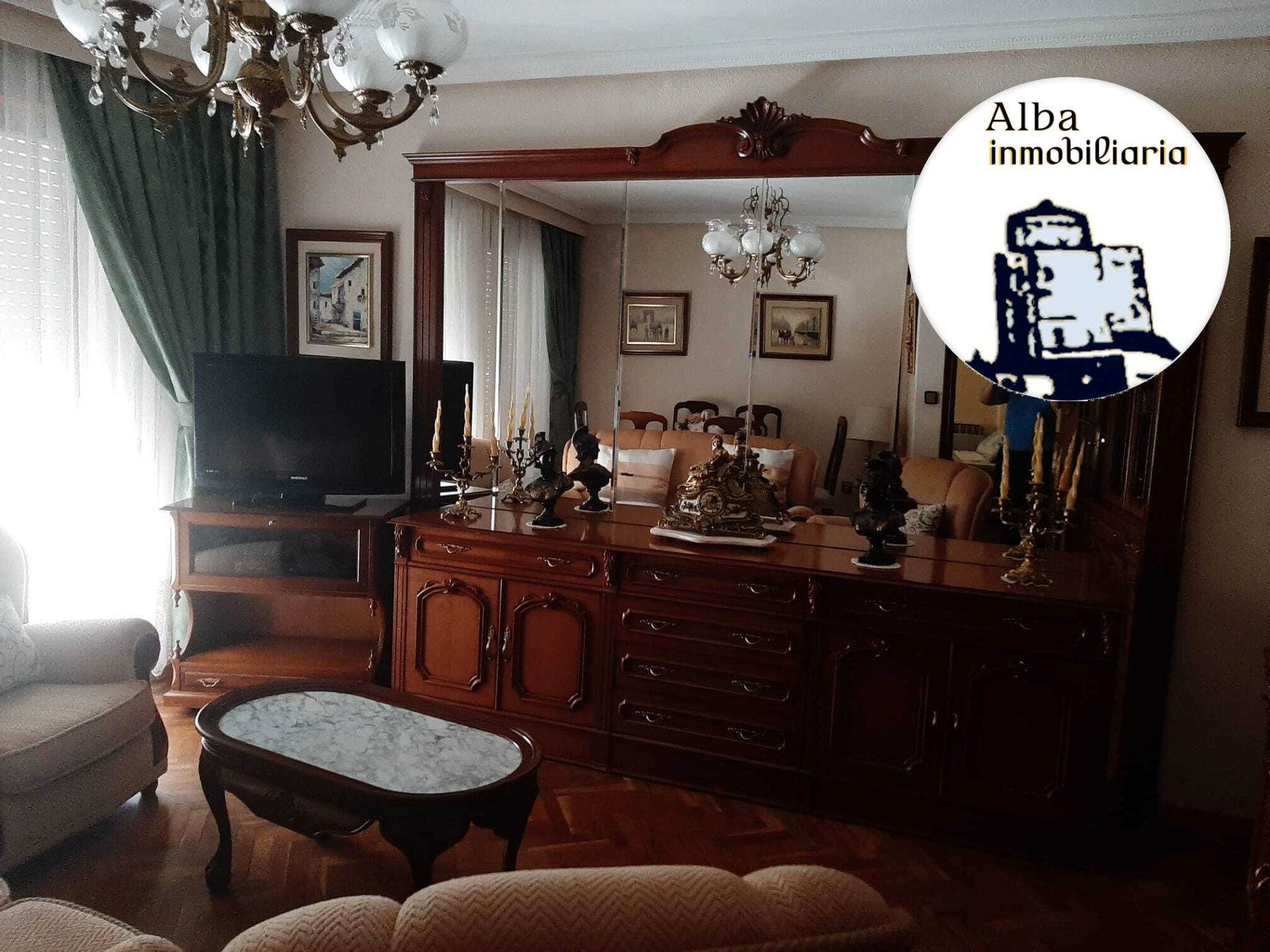 Sala d'estar de Pis de lloguer en Alba de Tormes amb Calefacció i Moblat