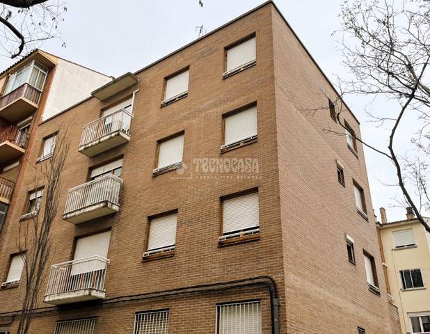 Piso en Venta en Barrio Torrero