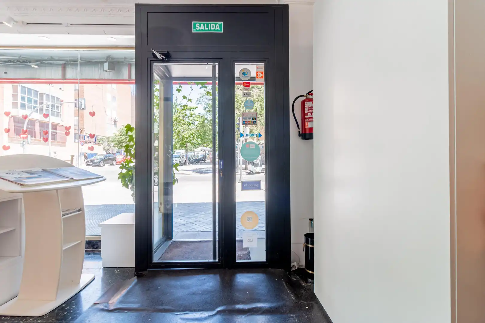 Geschaftsraum zur Miete in 4 Calle de Luis Ruiz #4, Pueblo Nuevo