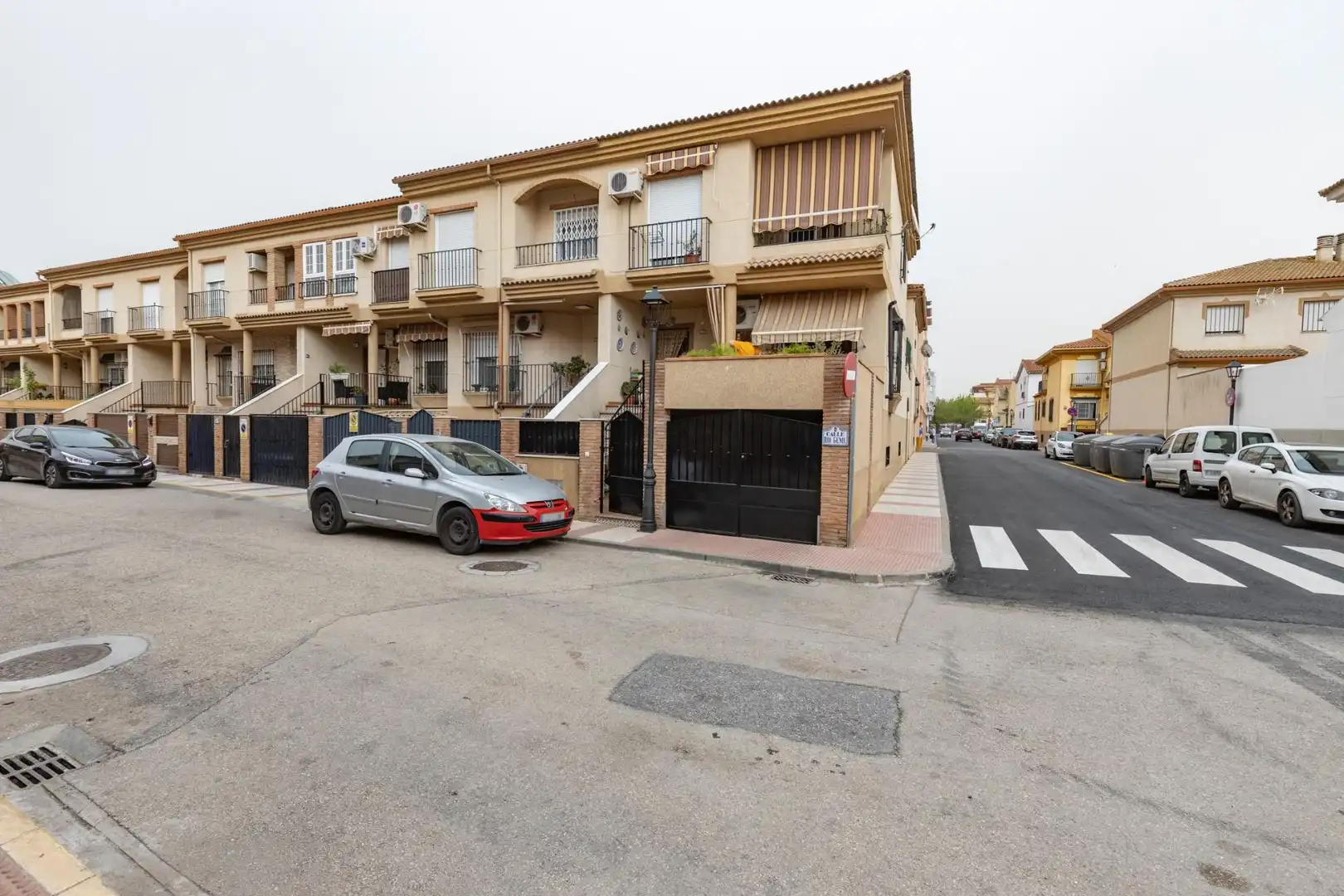 Exterior view of Detached homes for sale in Atarfe  with Air Conditioner, Heating and Private garden
