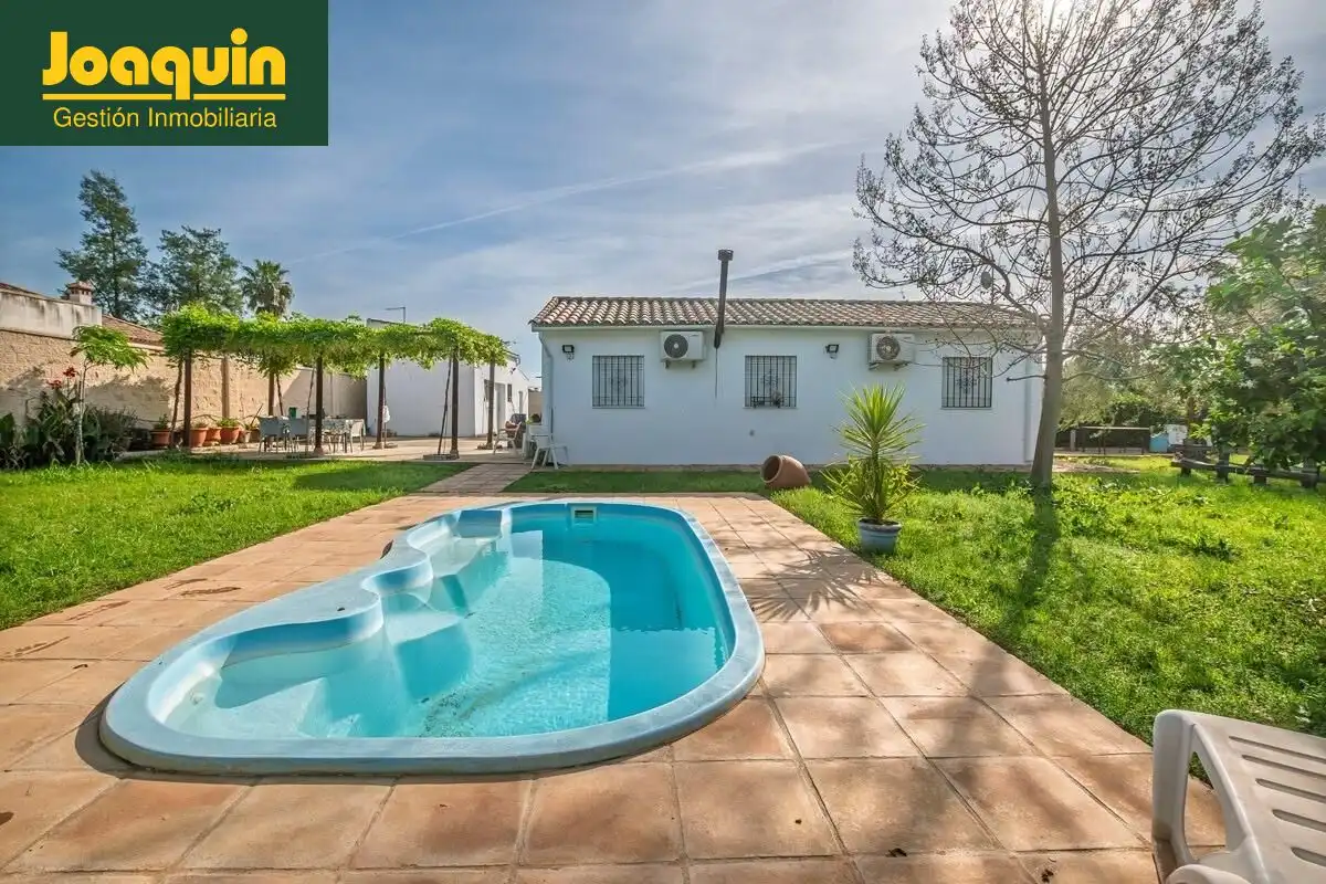 Jardí de Finca rústica en venda en Córdoba amb Piscina comunitària
