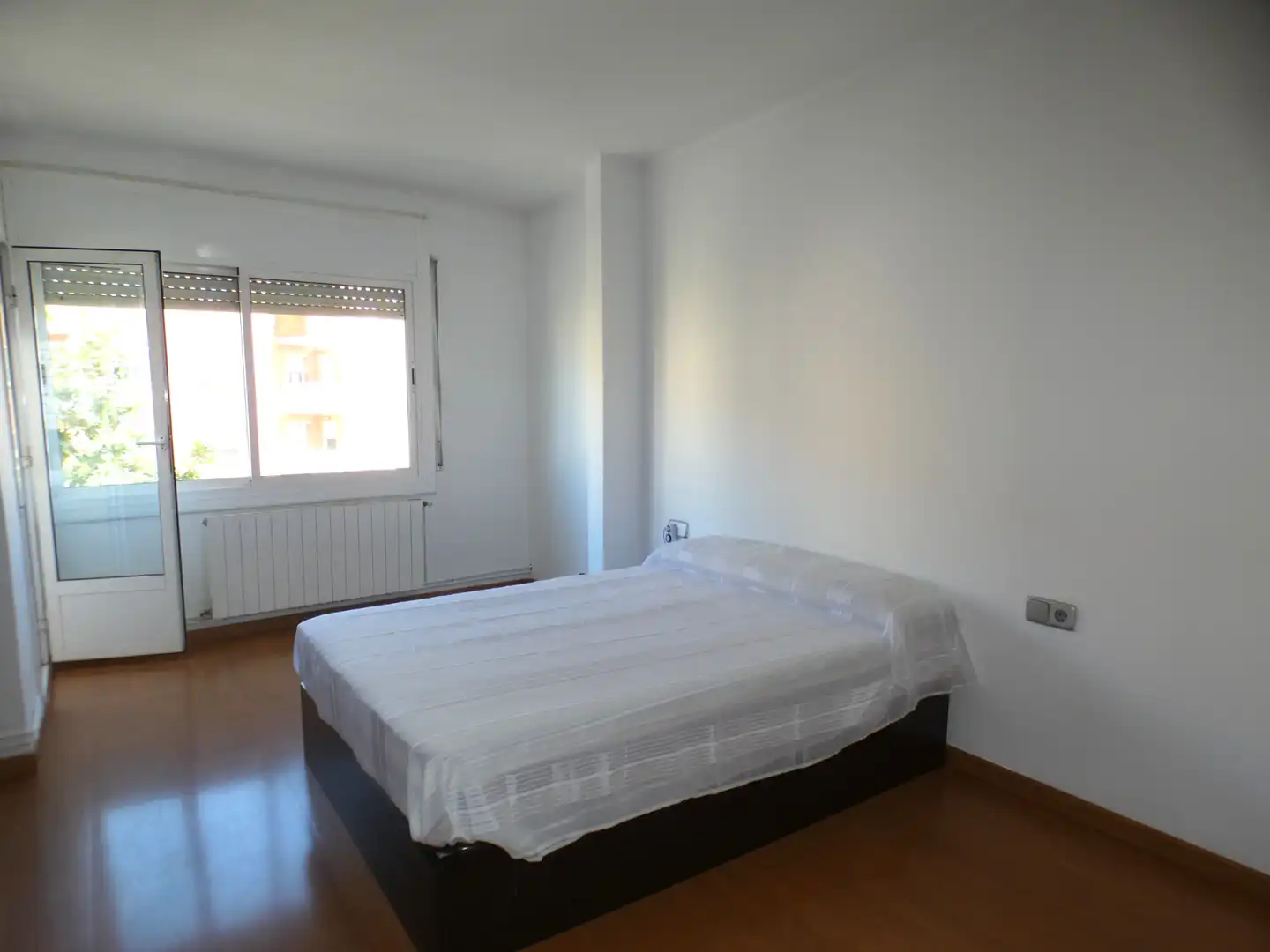 Habitación de Piso en venta en Terrassa con Calefacción, Parquet y Horno