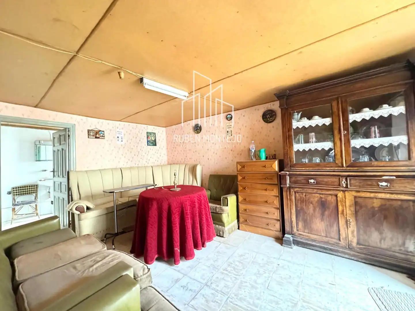 Sala d'estar de Casa o xalet en venda en Calzada de Valdunciel amb Terrassa