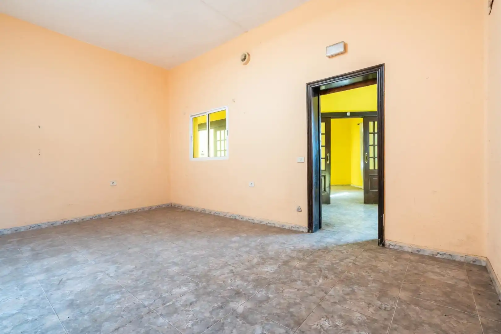 Houses for sale in Calle Calle El Calvario, Centro