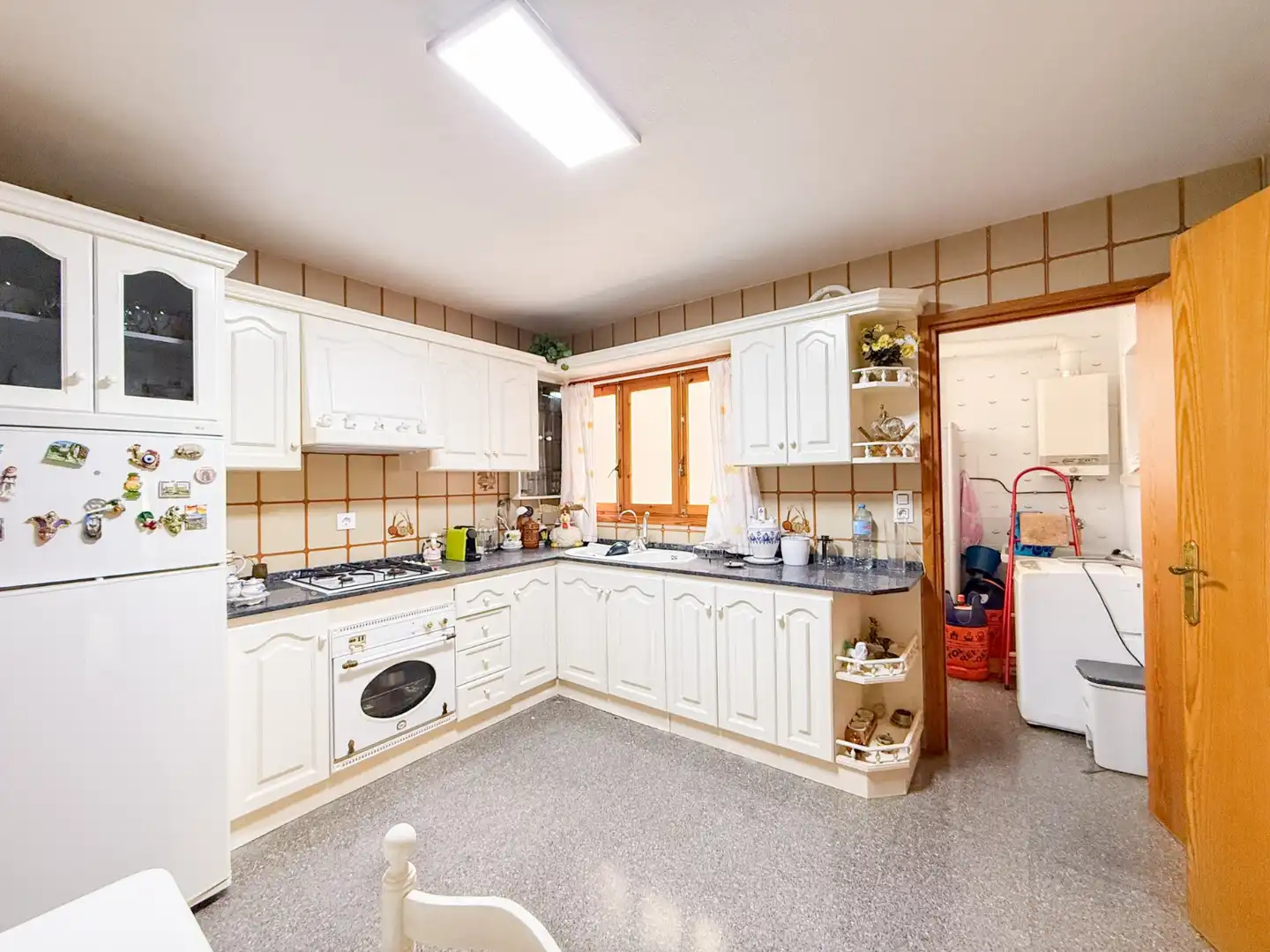 Küche von Wohnung zum Verkauf in Águilas mit Terrasse, Möbliert und Ofen