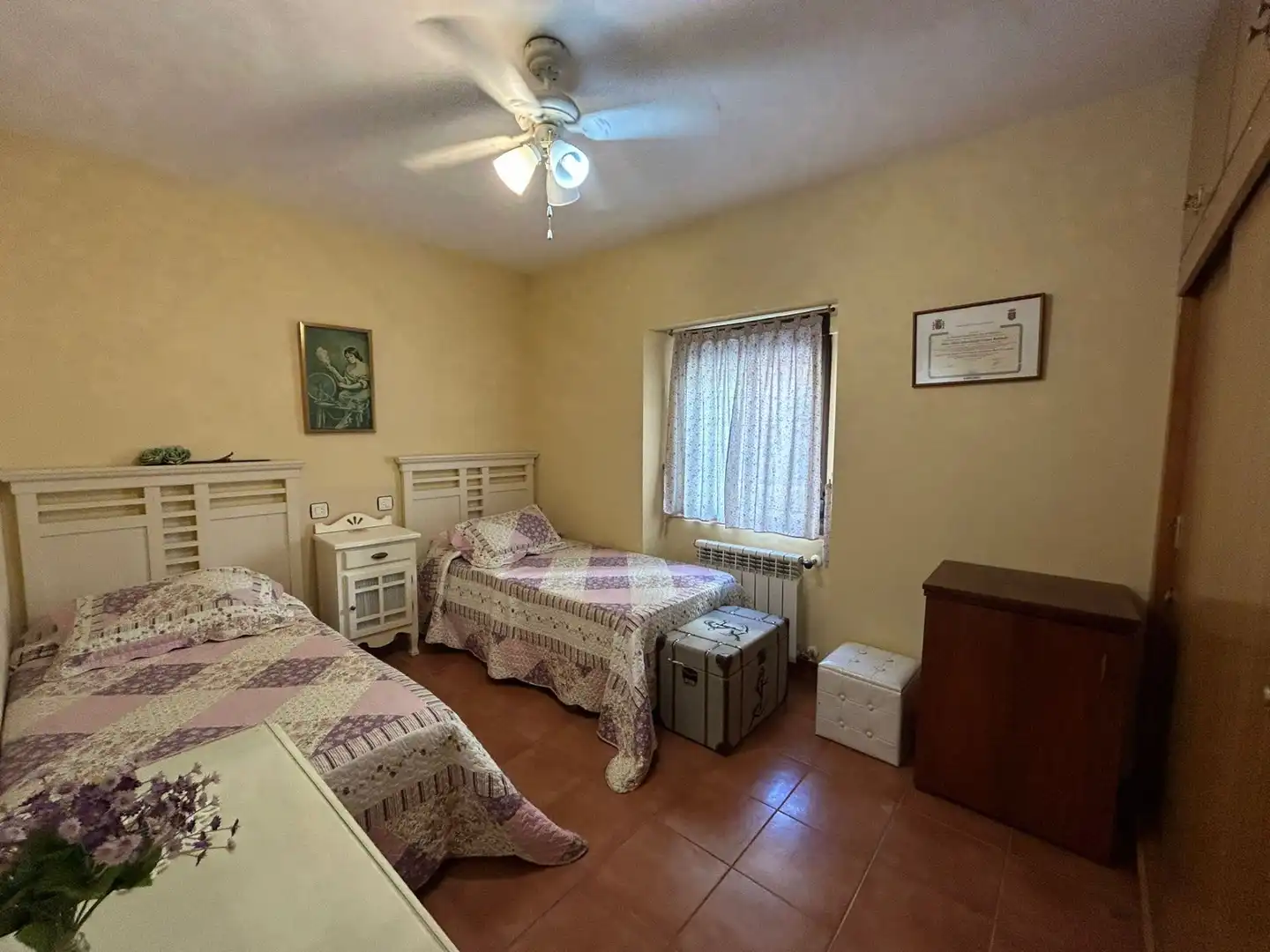 Habitación de Casa o chalet en venta en Perales del Puerto con Aire acondicionado, Calefacción y Jardín privado