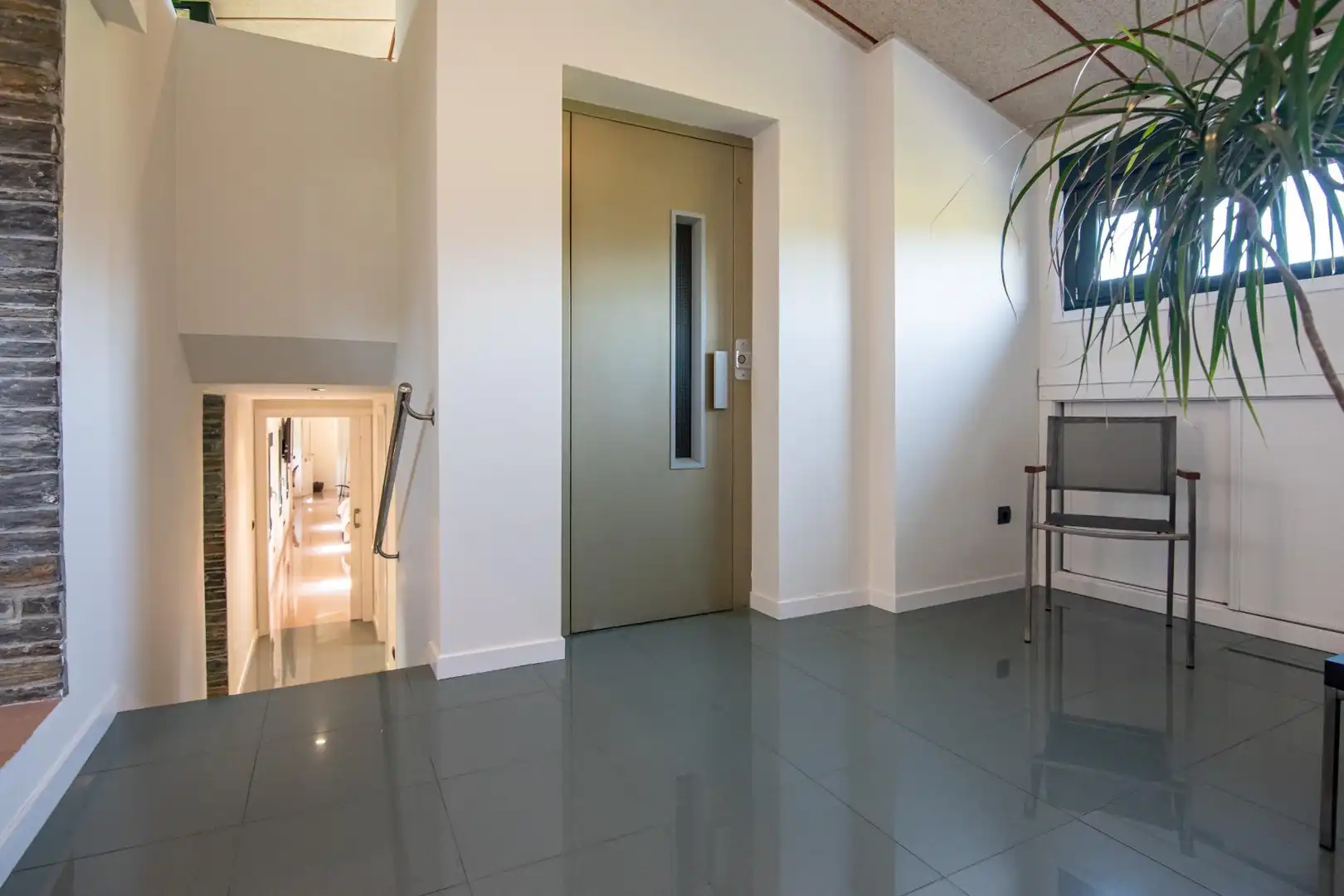 Casa o chalet en venta en Bergondo con Calefacción, Jardín privado y Trastero