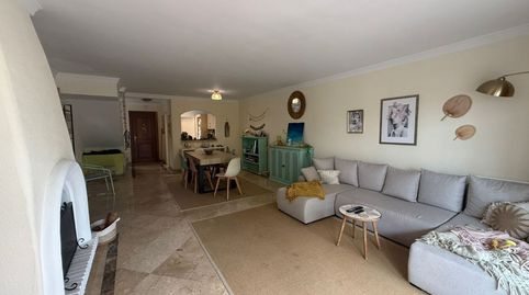 MAGNÍFICO CHALET ADOSADO DE 2 PLANTAS EN ESTEPONA, imatge 5