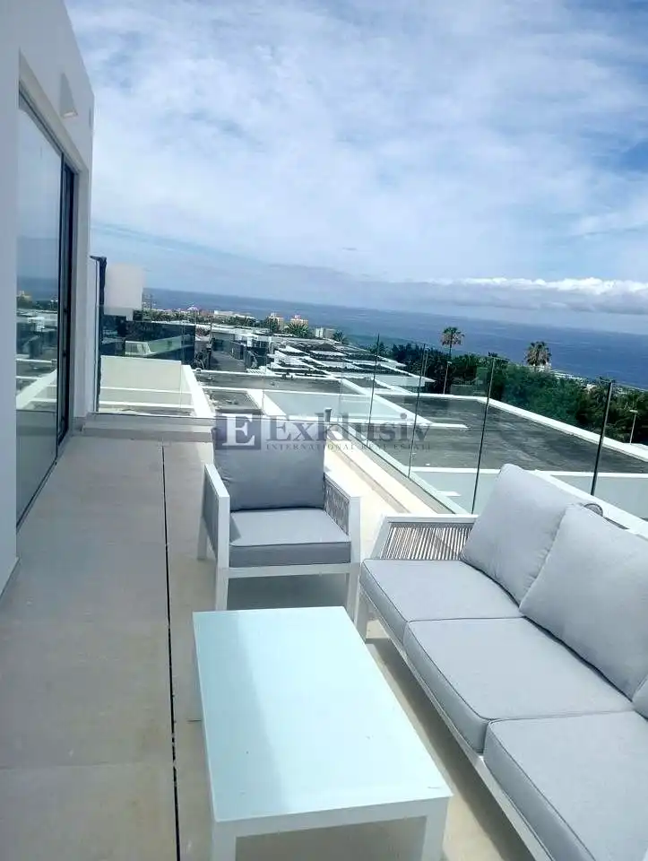 Terrace of Houses for sale in Adeje  with Air Conditioner, Private garden and Terrace