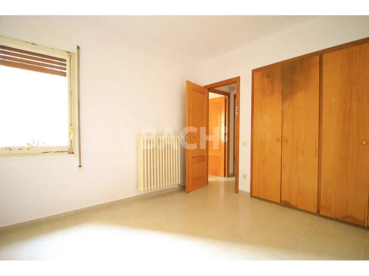Bedroom of Flat for sale in Vic  with Heating and Balcony