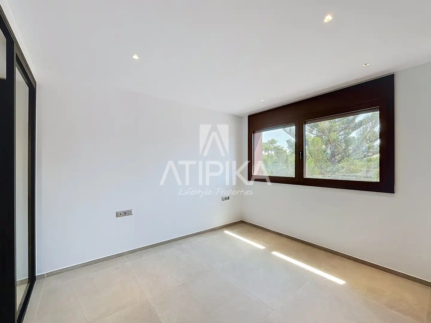 Habitación de Ático en venta en Castelldefels con Aire acondicionado, Calefacción y Horno