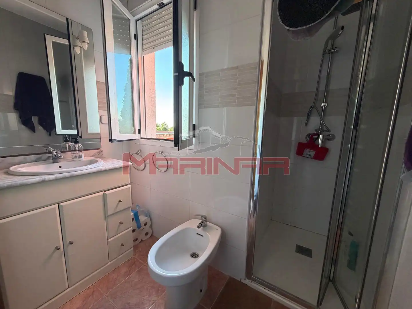 Badezimmer von Haus oder Chalet zum Verkauf in Seseña mit Heizung, Privatgarten und Terrasse