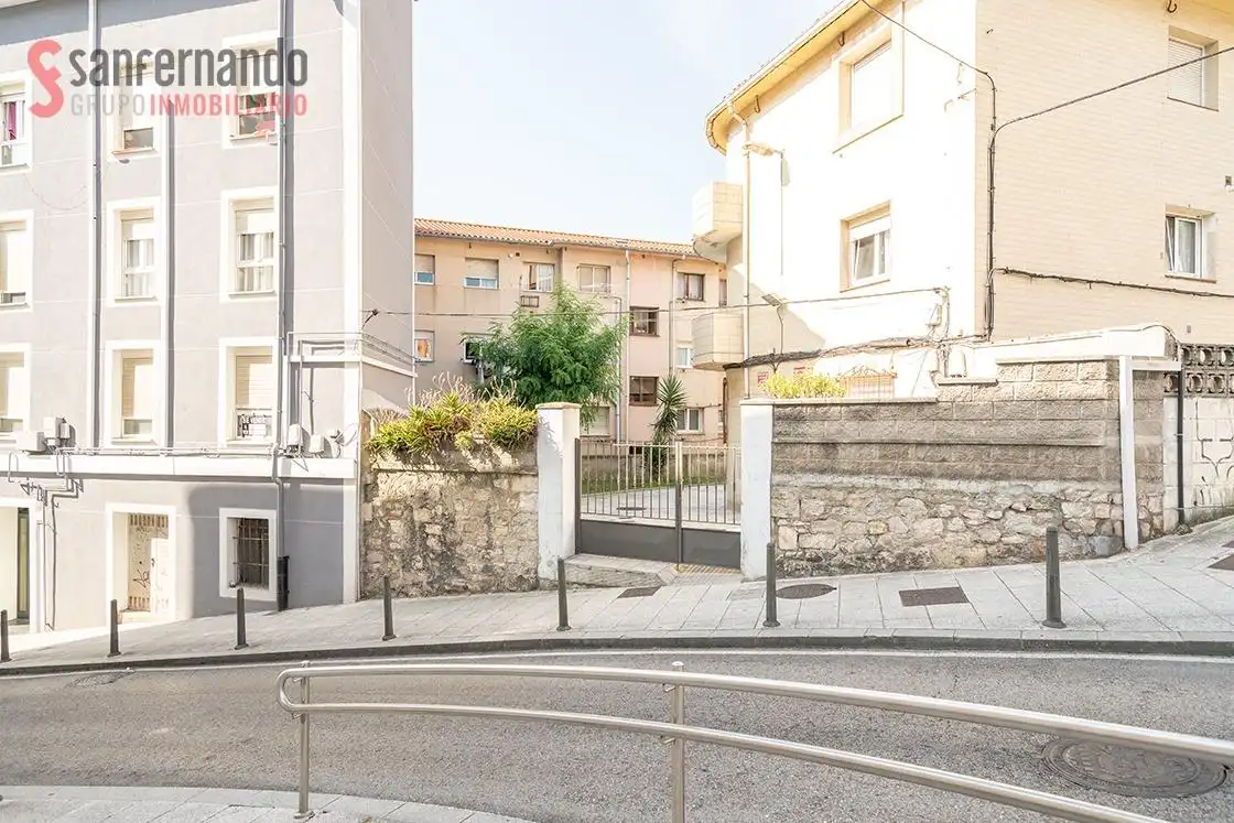 Vista exterior de Piso en venta en Santander con Calefacción y Parquet
