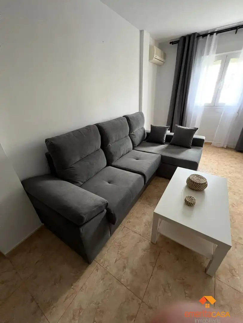 Living room of Flat for sale in Mérida  with Furnished and Balcony