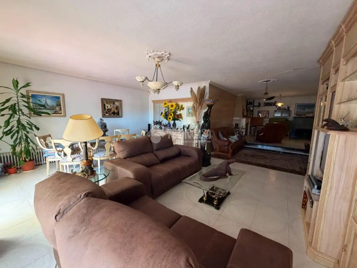 Living room of Houses for sale in Paracuellos de Jarama  with Heating