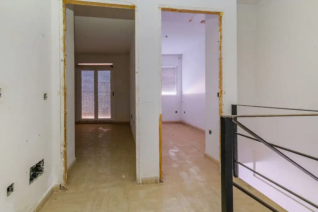 Casa adosada en venta en Valdeaveruelo, Guadalajara