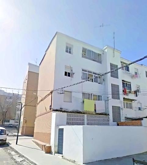 Foto 2 de Apartamento en venta en Cl Zuheros, El Valle, Córdoba