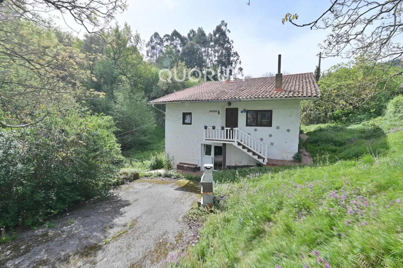 Außenansicht von Haus oder Chalet zum Verkauf in Dima  mit Heizung, Privatgarten und Terrasse