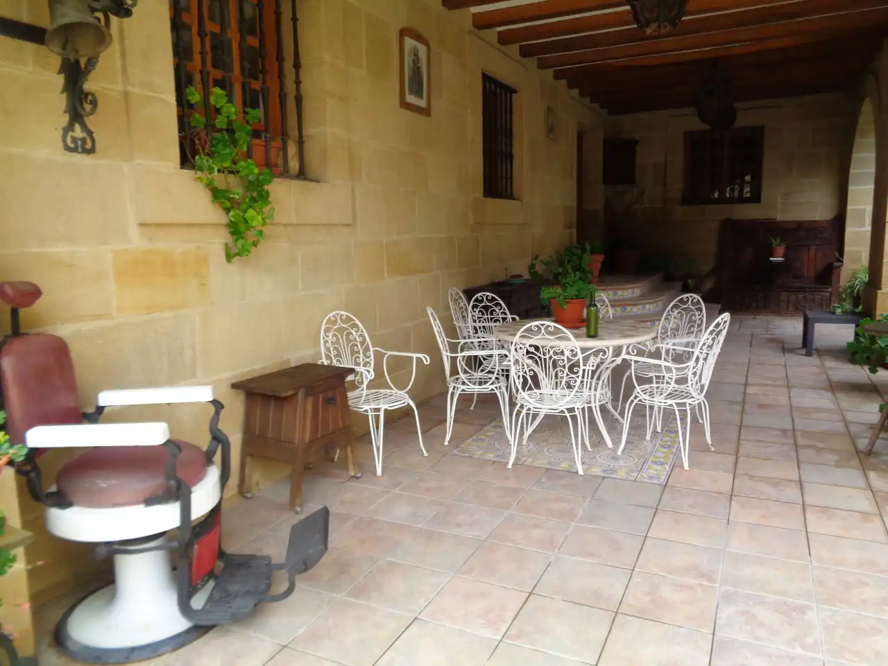 Villa mit Terrasse zum Verkauf in Calle Real, imagen 3