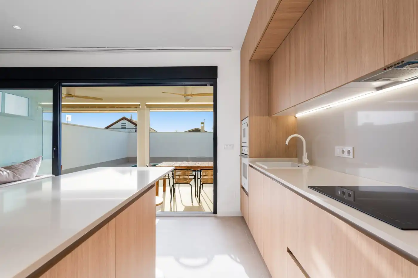 House with pool for sale in Zona Carrefour - Urbanizaciones, imagen 6