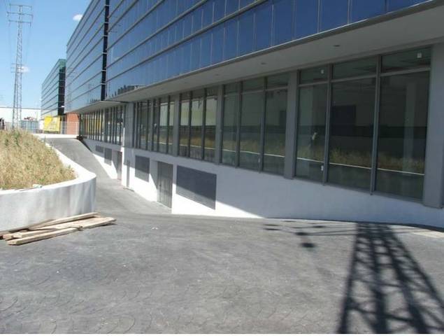 Edificio en Alquiler en Cabanillas del Campo