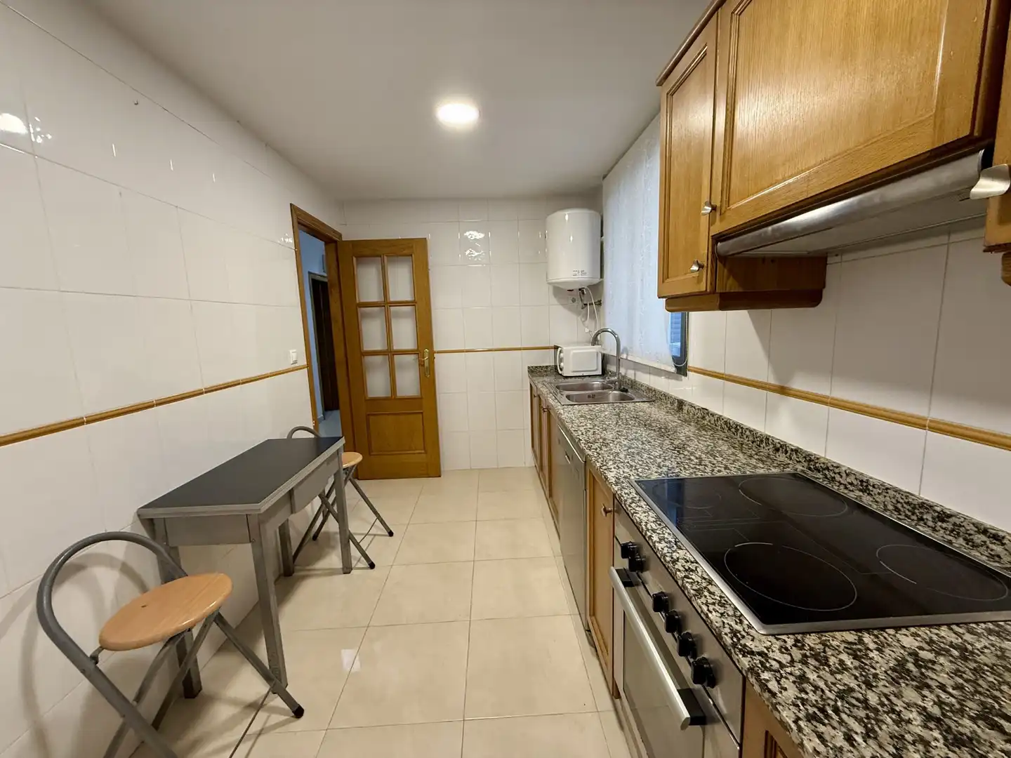 Küche von Wohnung zum Verkauf in Benicasim / Benicàssim mit Klimaanlage, Möbliert und Ofen