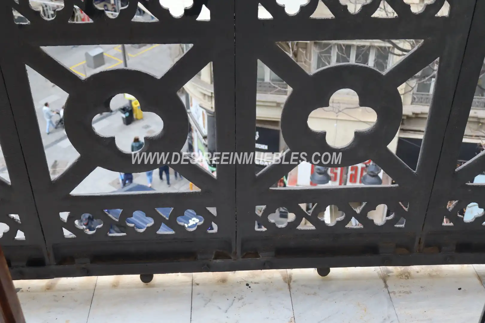 Exterior view of Flat for rent in Valencia  with Air Conditioner, Heating and Parquet flooring