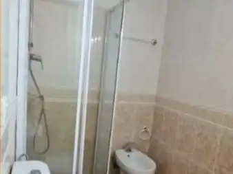 Baño de Apartamento de alquiler en Playa de la Concha