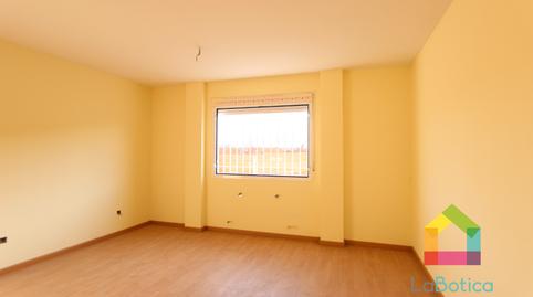 Photo 3 of Apartment for sale in Ajofrín, Toledo